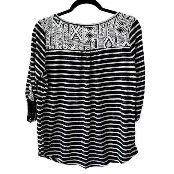 Retro 80s Style Womens Striped Geometric Print Shirt‎ Size Extra Large Indie - Picture 2 of 5